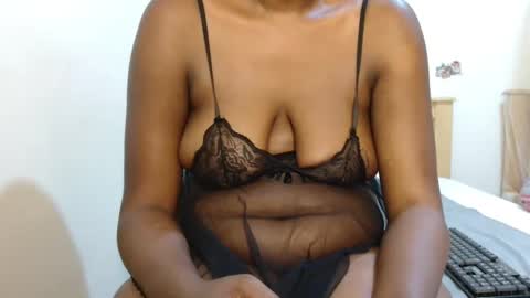 Snapshot of dirty_slutts chatting on October 27, 2025, 10:58 pm sisi and grovin online show from October 27, 2025, 10:58 pm