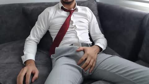 dirtyybooyy77 online show from October 24, 2025, 9:17 am