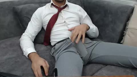 dirtyybooyy77 online show from November 1, 2025, 11:07 pm