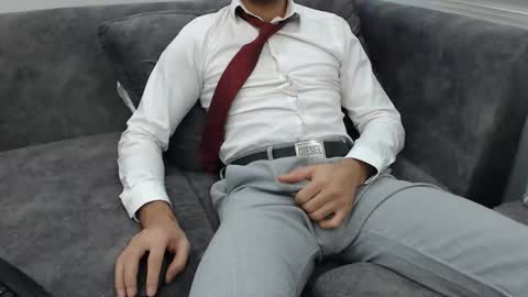 dirtyybooyy77 online show from November 3, 2025, 6:20 pm