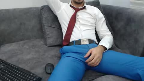 dirtyybooyy77 online show from November 30, 2025, 11:03 am