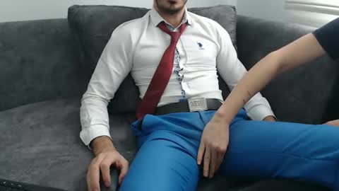 dirtyybooyy77 online show from December 3, 2025, 9:51 am