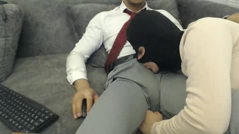 dirtyybooyy77 online show from April 17, 2026, 10:51 am