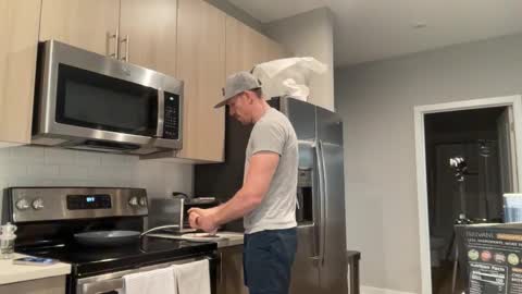 JustinDulgeXXX online show from November 9, 2025, 9:46 pm