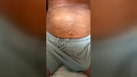 discretmature online show from June 25, 2026, 5:50 pm