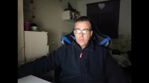 Snapshot of ditos_c chatting on January 9, 2026, 8:50 am ditos_c online show from January 9, 2026, 8:50 am