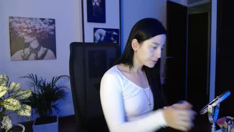 Hera online show from October 23, 2025, 10:03 am