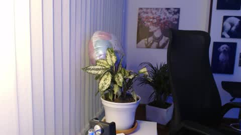 Hera online show from January 16, 2026, 9:57 am