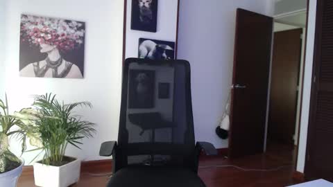 Hera online show from February 3, 2026, 12:32 pm