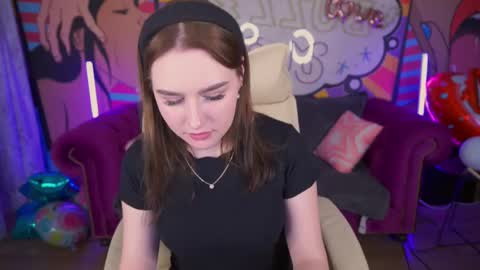 Snapshot of divinejasss chatting on February 20, 2025, 11:54 pm DivineJasss online show from February 20, 2025, 11:54 pm