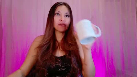 DivineLynn online show from January 15, 2025, 2:02 pm