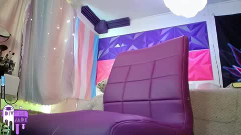 Jade Divyne online show from February 23, 2025, 4:24 pm