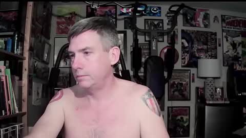 dix_handley_50 online show from October 30, 2025, 10:54 pm