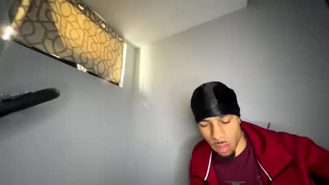 Snapshot of dixkzilla chatting on March 1, 2026, 5:26 pm dixkzilla online show from March 1, 2026, 5:26 pm