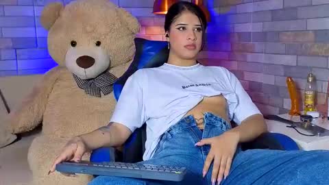 DixyPalmer online show from March 29, 2026, 8:42 pm