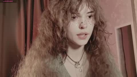 Dizer online show from April 8, 2026, 8:42 pm