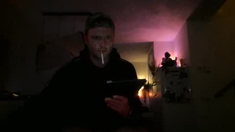 Snapshot of dj_ziggo chatting on January 6, 2025, 12:27 am dj_ziggo online show from January 6, 2025, 12:27 am