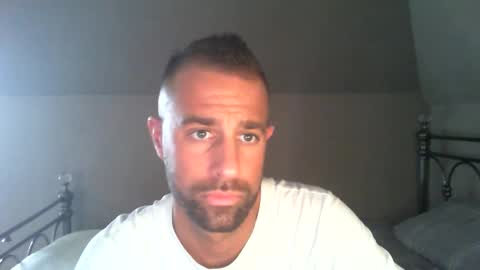 Snapshot of djay15013 chatting on February 17, 2025, 2:59 pm djay15013 online show from February 17, 2025, 2:59 pm