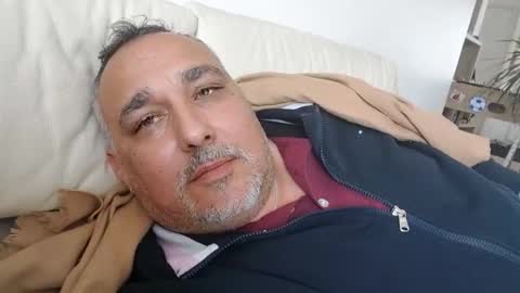 djeauzy77 online show from March 30, 2026, 12:06 pm