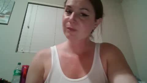 SNEAKYLNK online show from January 8, 2026, 4:37 am