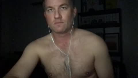 TriflinYoBitch online show from April 21, 2026, 6:52 am