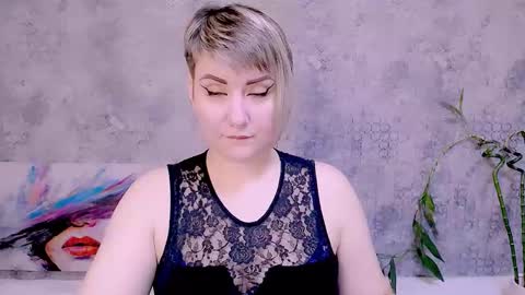 djullia online show from November 6, 2025, 7:09 am