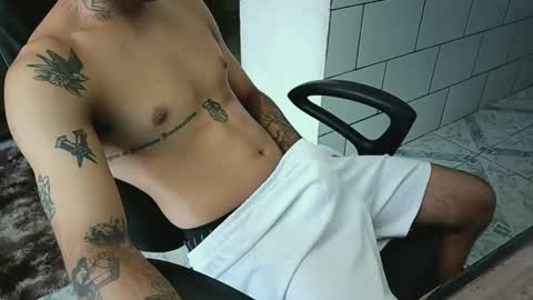 Snapshot of dmacedo96 chatting on December 17, 2024, 3:17 pm AmigodotadoZL online show from December 17, 2024, 3:17 pm