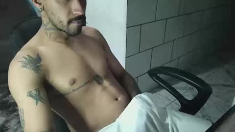 Snapshot of dmacedo96 chatting on January 11, 2025, 1:48 am AmigodotadoZL online show from January 11, 2025, 1:48 am