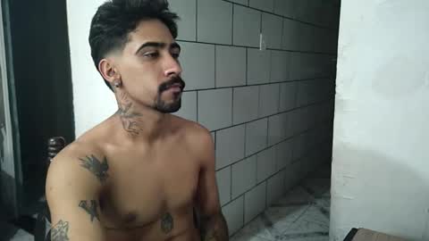 Snapshot of dmacedo96 chatting on March 11, 2025, 6:52 pm AmigodotadoZL online show from March 11, 2025, 6:52 pm