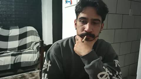 Snapshot of dmacedo96 chatting on October 25, 2025, 3:58 am AmigodotadoZL online show from October 25, 2025, 3:58 am