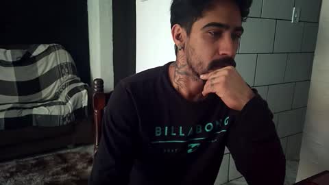 Snapshot of dmacedo96 chatting on October 28, 2025, 3:47 pm AmigodotadoZL online show from October 28, 2025, 3:47 pm