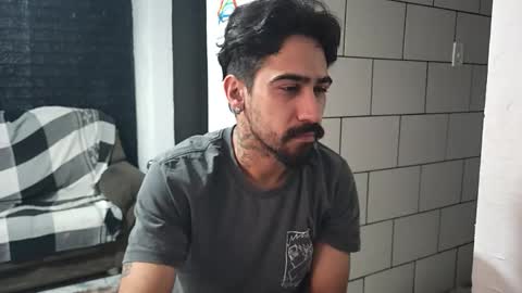 Snapshot of dmacedo96 chatting on October 30, 2025, 4:52 pm AmigodotadoZL online show from October 30, 2025, 4:52 pm