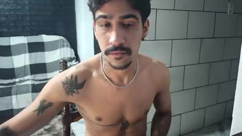 Snapshot of dmacedo96 chatting on November 2, 2025, 2:25 am AmigodotadoZL online show from November 2, 2025, 2:25 am