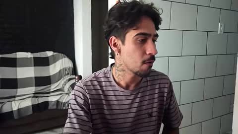 Snapshot of dmacedo96 chatting on November 8, 2025, 7:01 pm AmigodotadoZL online show from November 8, 2025, 7:01 pm