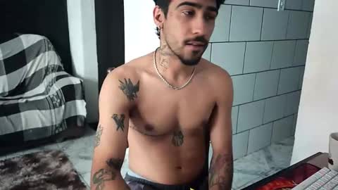 Snapshot of dmacedo96 chatting on November 17, 2025, 3:07 pm AmigodotadoZL online show from November 17, 2025, 3:07 pm