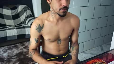 Snapshot of dmacedo96 chatting on December 2, 2025, 3:29 pm AmigodotadoZL online show from December 2, 2025, 3:29 pm