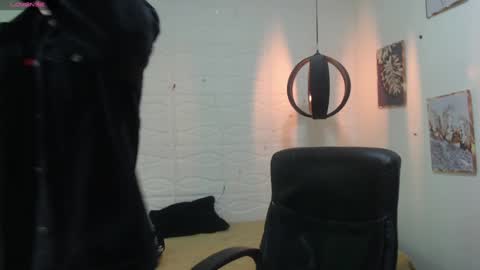 Snapshot of dmitrisanders1 chatting on December 15, 2024, 11:55 am Maybe in pvt online show from December 15, 2024, 11:55 am