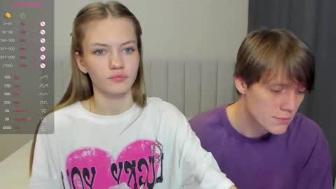 Snapshot of do_dick chatting on October 24, 2025, 12:19 am Polly and Kiriko online show from October 24, 2025, 12:19 am