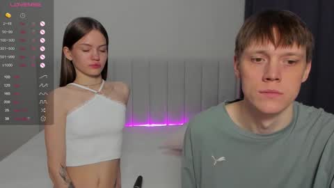 Snapshot of do_dick chatting on December 16, 2025, 12:54 pm Polly and Kiriko online show from December 16, 2025, 12:54 pm