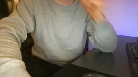 doctor_luv_69 online show from March 8, 2026, 7:39 pm