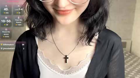Snapshot of dodiebabikian chatting on May 25, 2026, 9:54 pm Annie PVT IS OPEN online show from May 25, 2026, 9:54 pm
