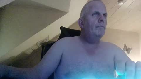 doggy2629 online show from November 27, 2025, 9:06 pm