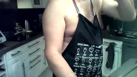 Snapshot of doggydaddi chatting on December 19, 2024, 7:07 am Alex online show from December 19, 2024, 7:07 am