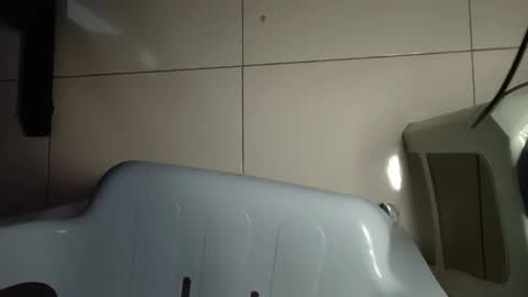 asian little tiger online show from February 24, 2025, 3:42 pm