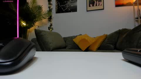 Betty online show from March 3, 2025, 11:33 am