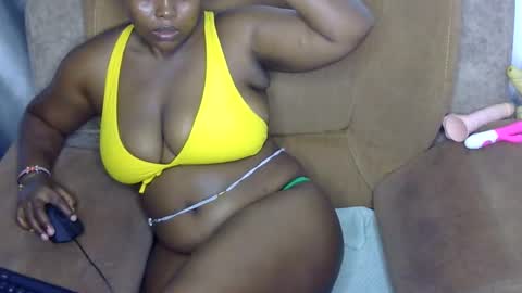 doll_9 online show from September 13, 2025, 6:29 pm