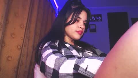 Snapshot of doll_and_thebrown chatting on November 6, 2025, 3:07 am doll_and_thebrown online show from November 6, 2025, 3:07 am