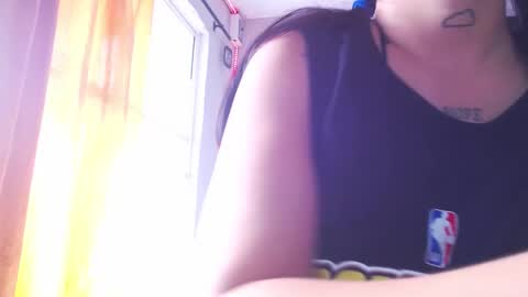 Snapshot of doll_and_thebrown chatting on November 25, 2025, 1:55 pm doll_and_thebrown online show from November 25, 2025, 1:55 pm