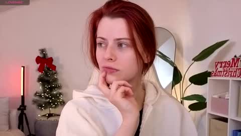 Your doll Lesli online show from January 6, 2026, 9:57 am