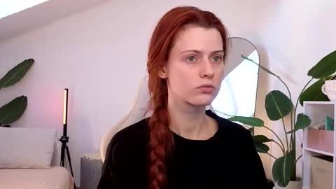 Your doll Lesli online show from January 16, 2026, 11:36 am